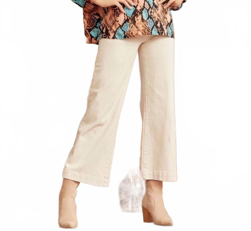 NEW SAVANNA JANE splash v-neck top in mocha
